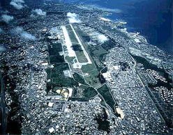 美国首艘退役航母未仪式化，中国空军战机在港口迎接,美国首艘退役航母未仪式化，中国空军战机在港口迎接,第2张