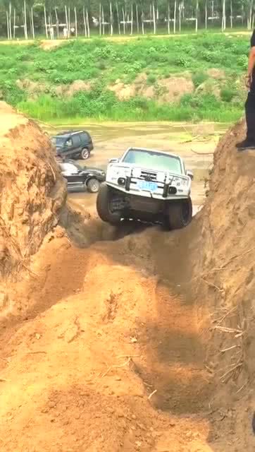 计算机网页设计毕业论文：深度解析20款中大型SUV，看温州汽车网如何助你选车,计算机网页设计毕业论文：深度解析20款中大型SUV，看温州汽车网如何助你选车,第3张