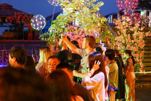 重庆逛夜市，感受巴渝美食与民俗文化,重庆逛夜市，感受巴渝美食与民俗文化,第3张