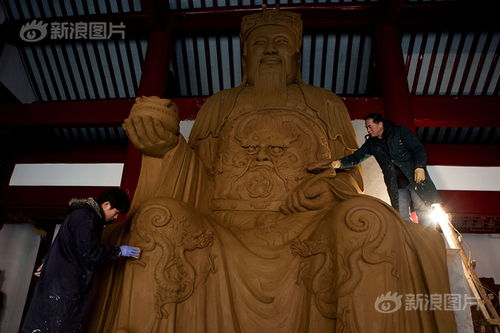 “凤凰传奇献唱春晚，短发造型圈粉观众”,“凤凰传奇献唱春晚，短发造型圈粉观众”,第1张