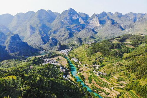 黔南山区大力发展旅游业，助力贫困地区脱贫致富,黔南山区大力发展旅游业，助力贫困地区脱贫致富,第2张