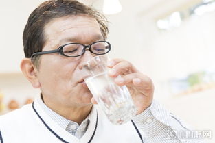 新标题: 罗布麻茶的负面反应可能给人们带来哪些健康隐患？,新标题: 罗布麻茶的负面反应可能给人们带来哪些健康隐患？,第3张