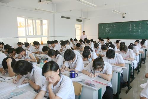湛江四中生的高考生活,湛江四中生的高考生活,第3张