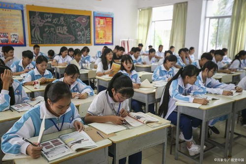 上海初中教室喂奶事件：揭露学校乱象,上海初中教室喂奶事件：揭露学校乱象,第1张