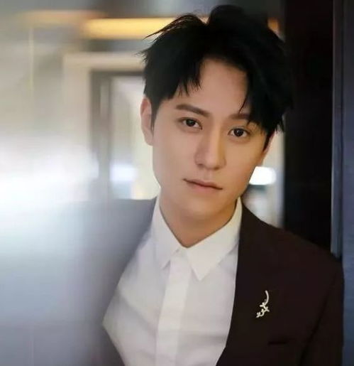 从护士到成人影视演员，揭秘星野亚希的转变之路,从护士到成人影视演员，揭秘星野亚希的转变之路,第3张
