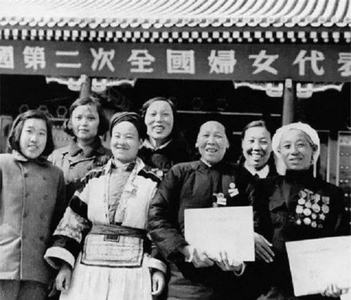 见证历史的抗日烈士墓，我们该如何缅怀英雄？,见证历史的抗日烈士墓，我们该如何缅怀英雄？,第3张