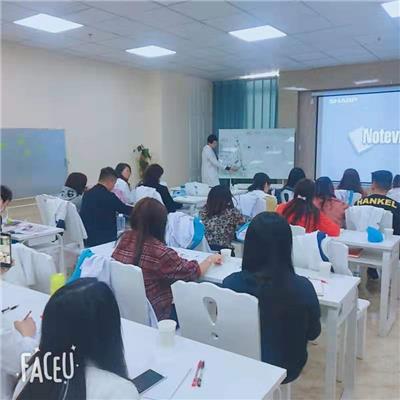 上海美容美发培训学校的选择技巧,上海美容美发培训学校的选择技巧,第3张